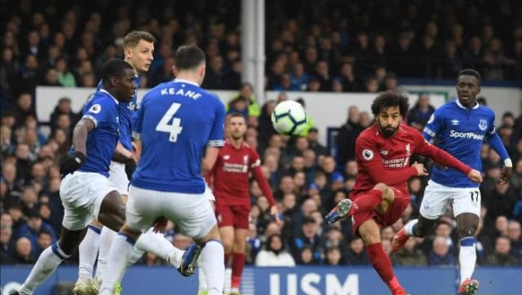 希勒：伊萨克真想走就赶紧卖了，纽卡的夏窗一团糟